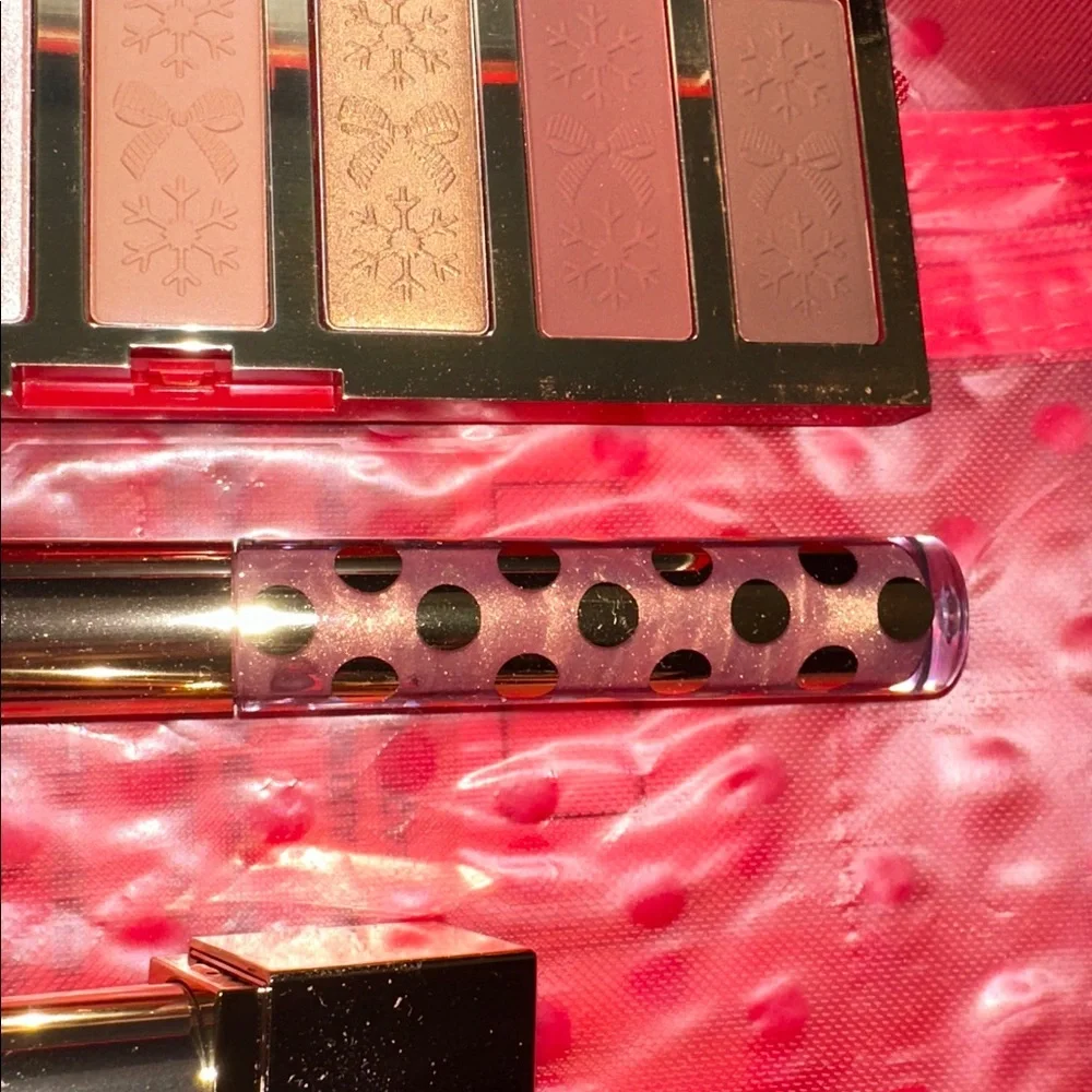 Estée Lauder 5 pc brand new full size makeup set